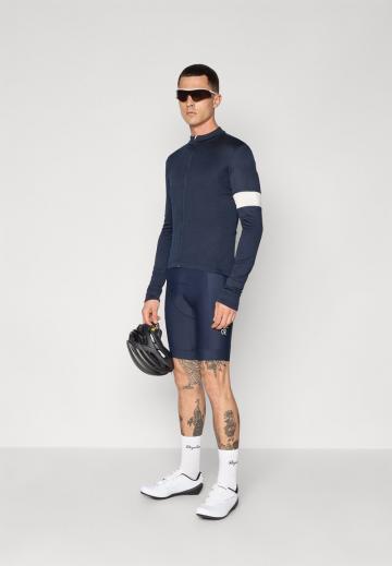 Спортивная форма