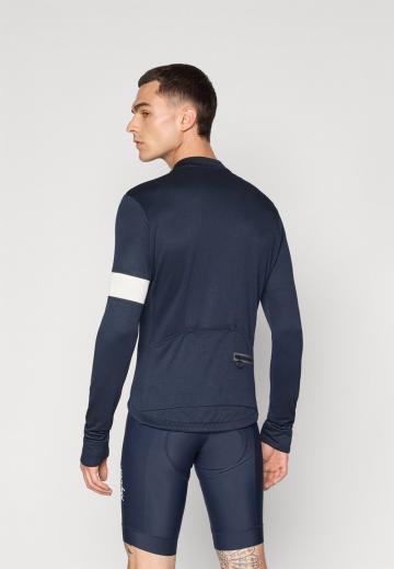 Спортивная форма