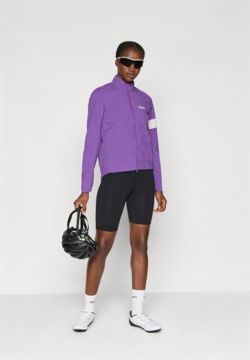 Спортивная куртка