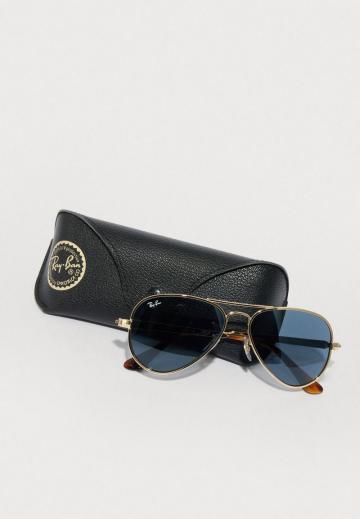 Солнечные очки