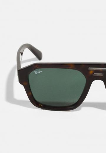 Солнечные очки