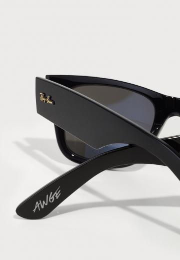 Солнечные очки