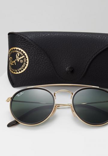 Солнечные очки