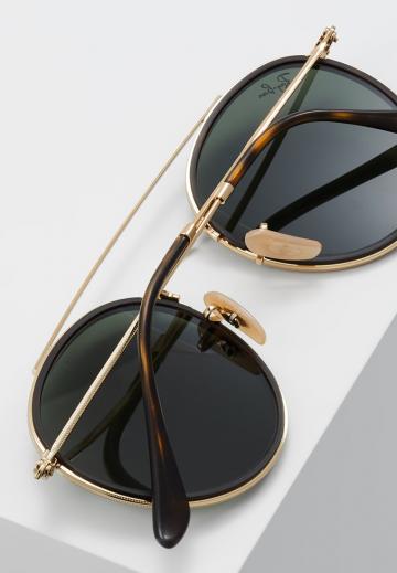 Солнечные очки