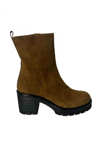 Полусапожки на платформе