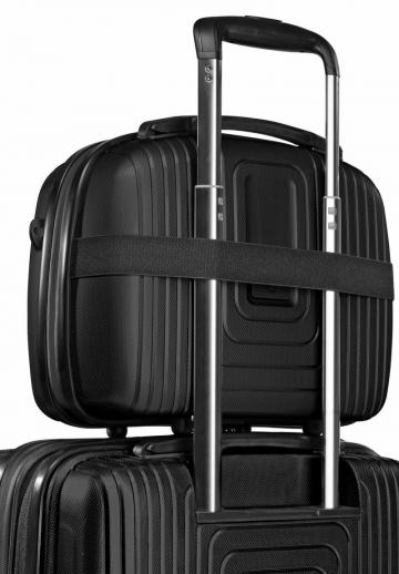 Набор чемоданов