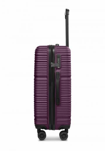 Набор чемоданов