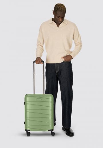 Чемодан на колесах