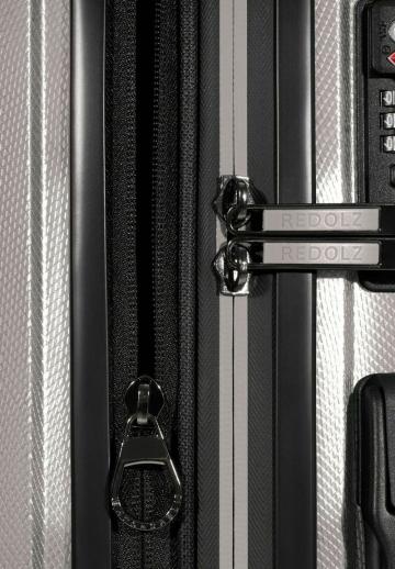 Набор чемоданов