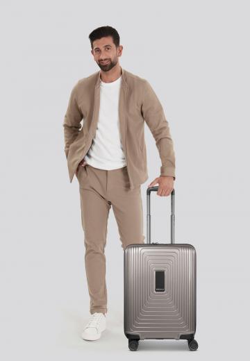 Чемодан на колесах