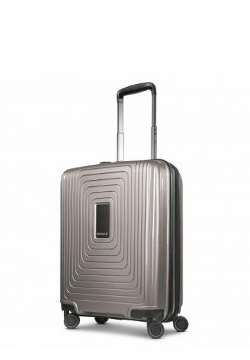 Чемодан на колесах