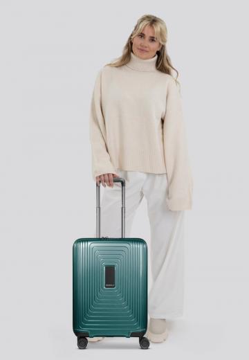 Чемодан на колесах