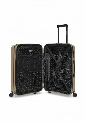 Чемодан на колесах