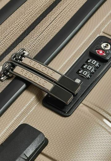 Чемодан на колесах