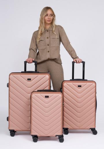 Набор чемоданов