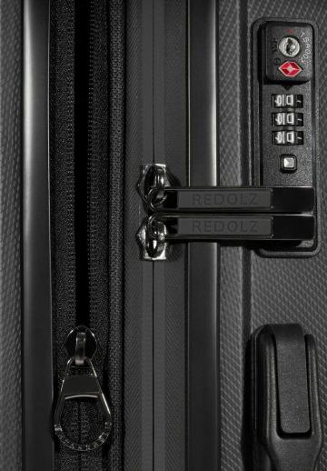 Набор чемоданов