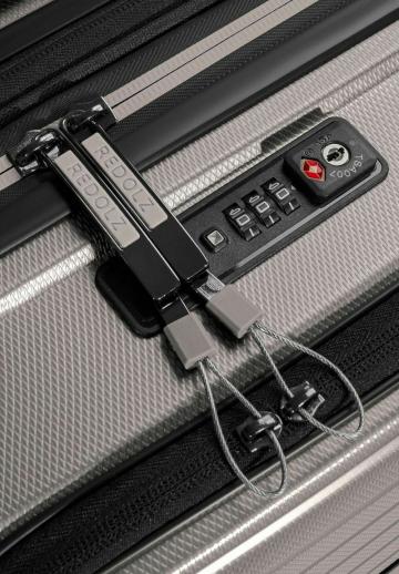 Чемодан на колесах