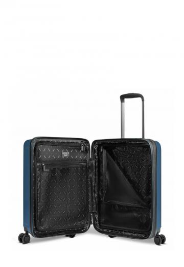 Чемодан на колесах