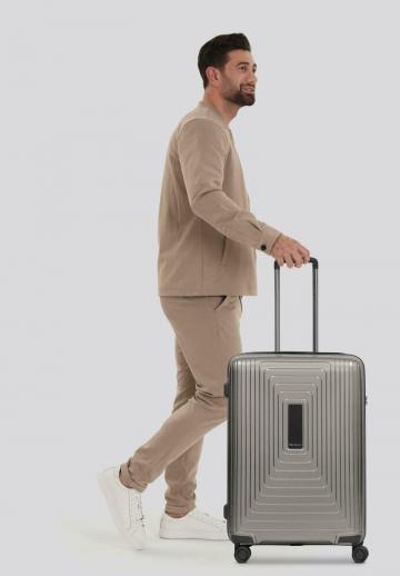 Чемодан на колесах