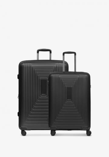 Набор чемоданов