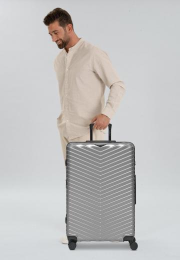 Чемодан на колесах