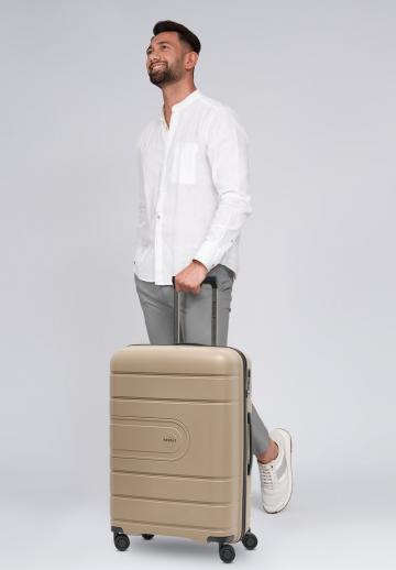 Чемодан на колесах