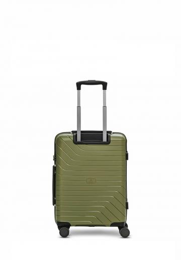 Чемодан на колесах