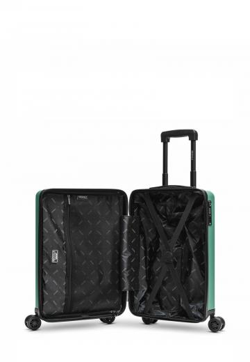 Чемодан на колесах