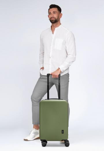 Чемодан на колесах