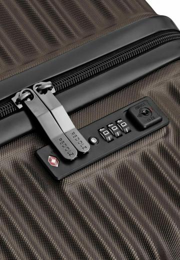 Чемодан на колесах