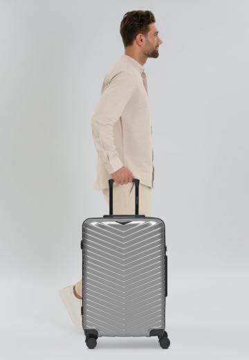 Чемодан на колесах