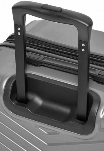 Чемодан на колесах