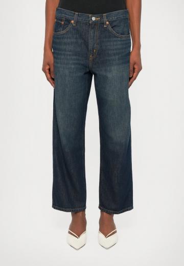 Джинсы бойфренда