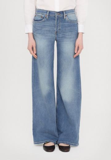 Джинсы бойфренда