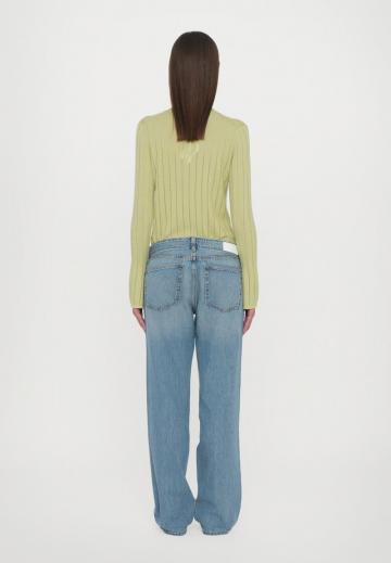 Джинсы бойфренда