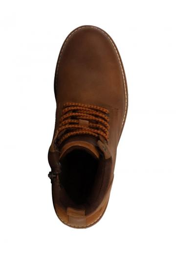 Ботинки на шнуровке