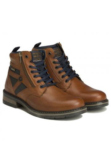 Ботинки на шнуровке