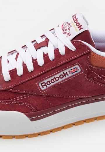 Гандбольные кроссовки