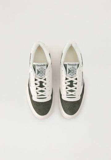 Гандбольные кроссовки