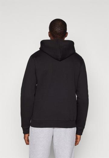 Спортивная кофта