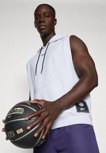 Спортивная кофта