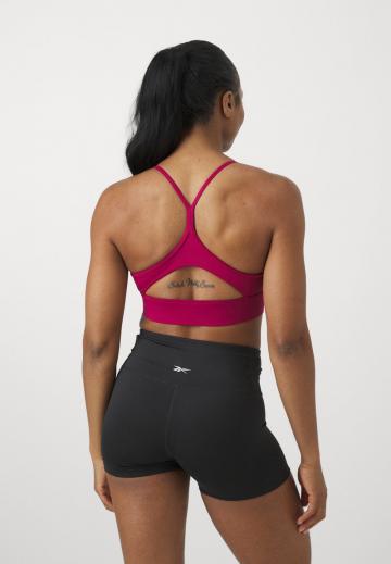 Спортивный бюстгальтер