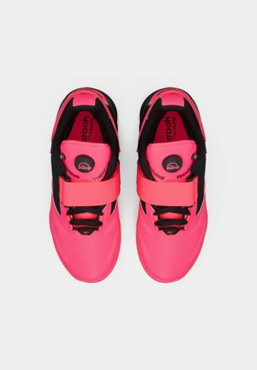 Тренировочные кроссовки