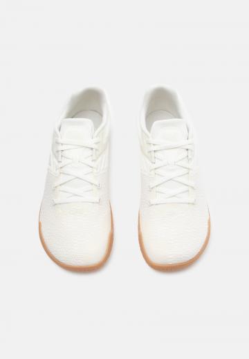 Тренировочные кроссовки