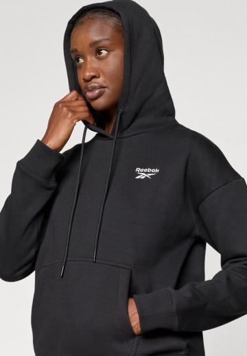 Спортивная толстовка