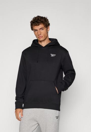 Спортивная кофта