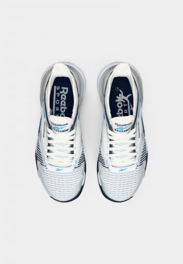 Тренировочные кроссовки