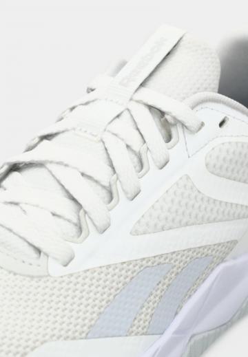 Тренировочные кроссовки