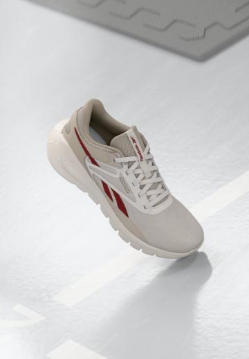 Тренировочные кроссовки