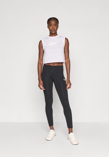 Спортивный топ